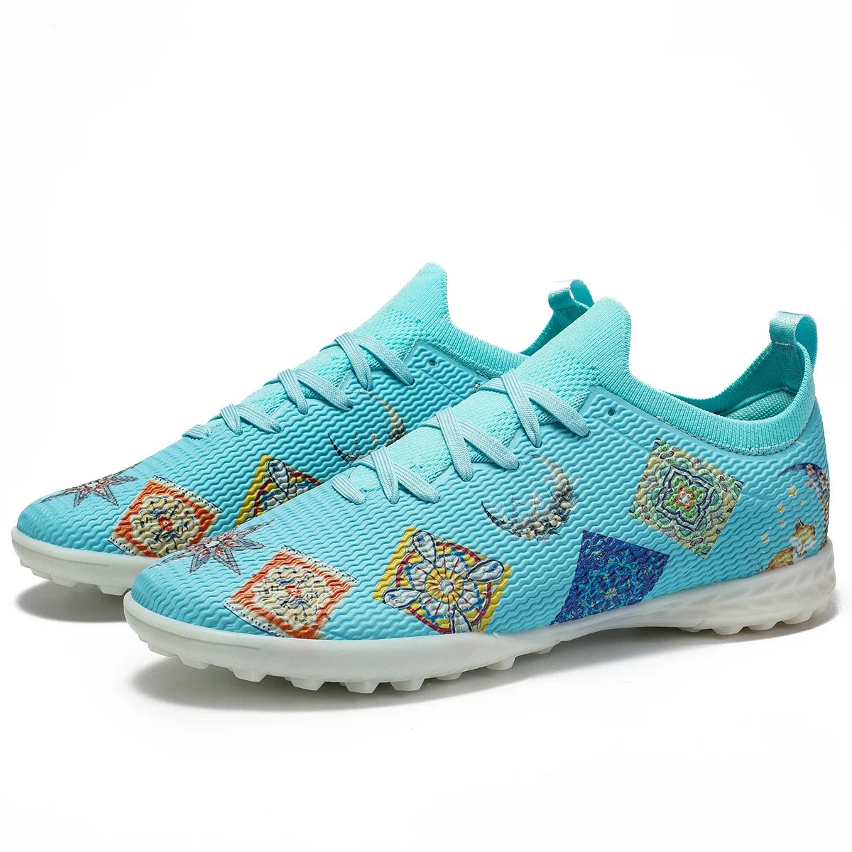 Lawn Nails Wear-resistant Professional Football Shoes Multi-color Grip Strong Balance Summer Outdoor Football Training Shoes