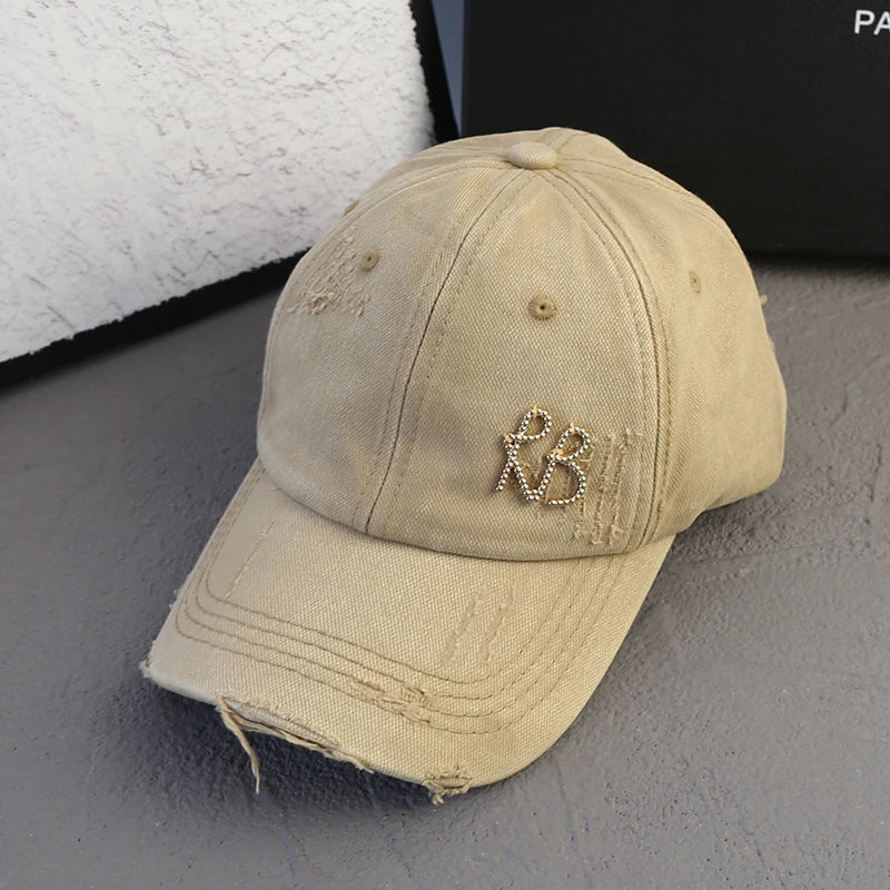 2025 New Korean Luxury Baseball Cap Design Sun Hat American Youth Personalized Water Washed Punched Fashion Baseball Hat Trend