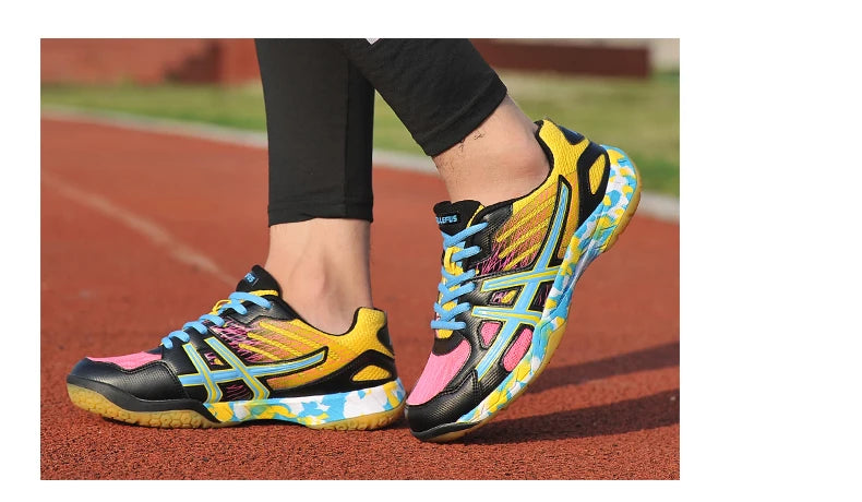 2022 New Women Sneakers Men Badminton Shoes Light Black Breathable Female Outdoor Sports Training Women Athletics Sports Green