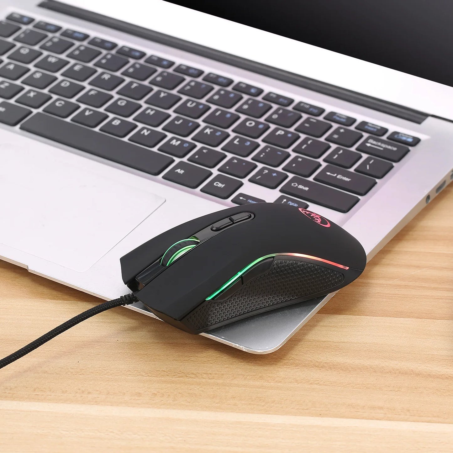 Špičková optická profesionálna herná myš so 7 jasnými farbami LED podsvietenia, ergonomickým dizajnom a 3200 DPI pre hráčov LOL a CS