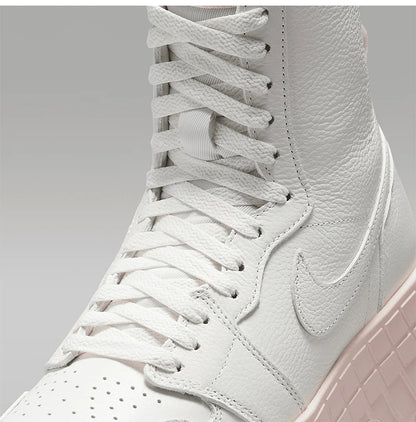 Γυναικείες μπότες Nike Air Jordan με μαλακή επένδυση και ανθεκτική παχιά σόλα FJ5737-116