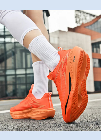 Men's Running Shoes Specialty Marathon Sports Shoes Breathable Lightweight Carbon Plate Women's Trend Athletic Sneakers Women