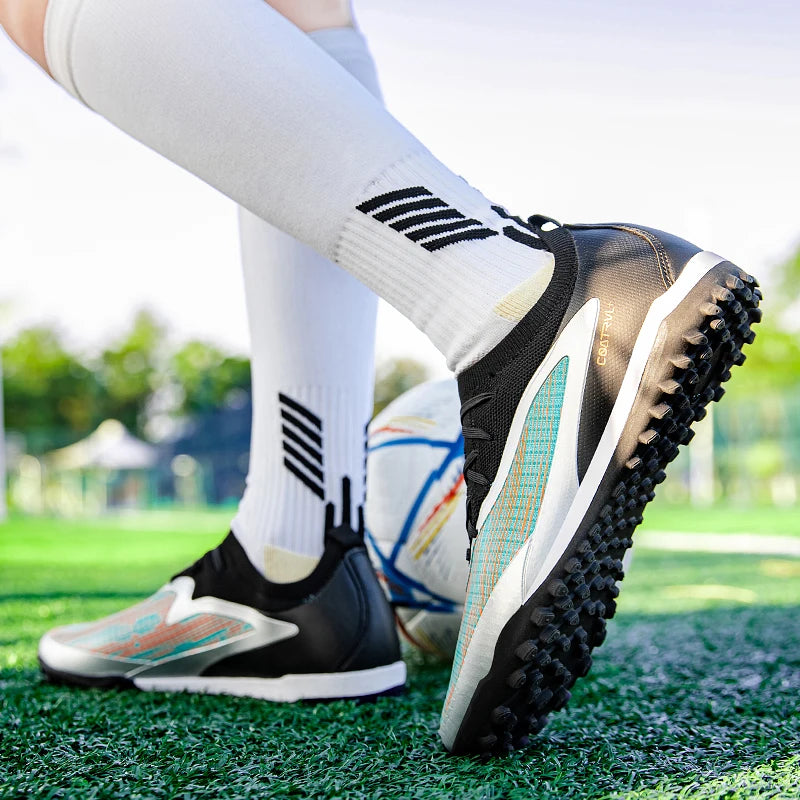 Men's New TF Football Boots Sneakers Professional Society Casual Male Soccer Shoes Futsal High-Quality Football Shoes Training