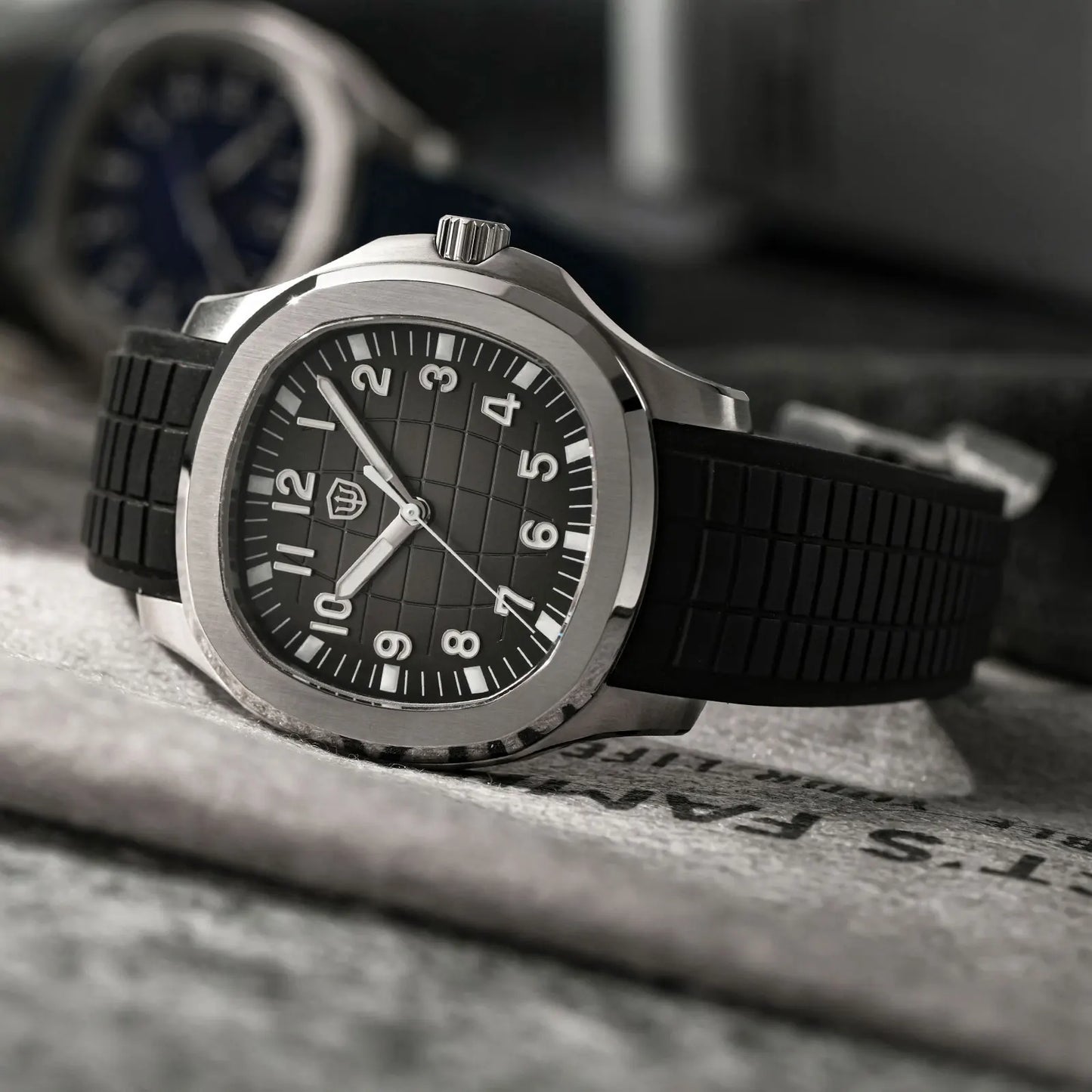 Watchdives WD008 38mm Dive Men Watch VH31 Sweep Second Quartz Movement Sapphire Super Luminous 100m Waterproof Watches