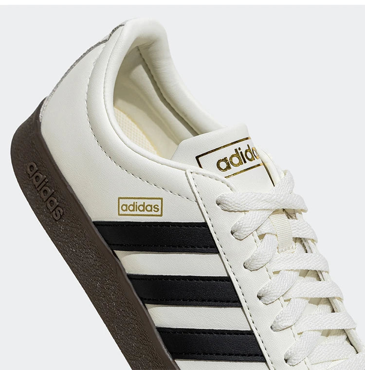 Adidas officiella, äkta, nya unisex-sneakers i retrostil för sport och fritid med snörning, JQ1501