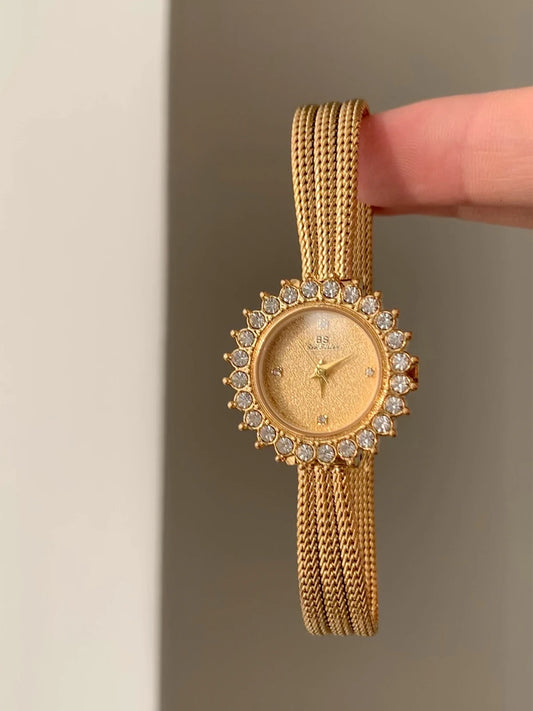 2025 Luxury Elegant Women's Watches Sunflower Diamond Unique Strap  Ladies' Watch Luxury Gift Clock Wristwatches