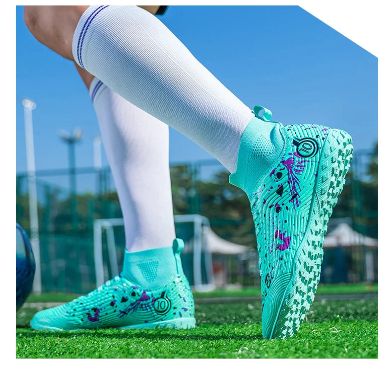 Nouvelles chaussures de football professionnelles pour hommes, chaussures de football antidérapantes, unisexes, respirantes, chaussures de futsal, nouvelles chaussures à crampons, livraison directe, ultralégères