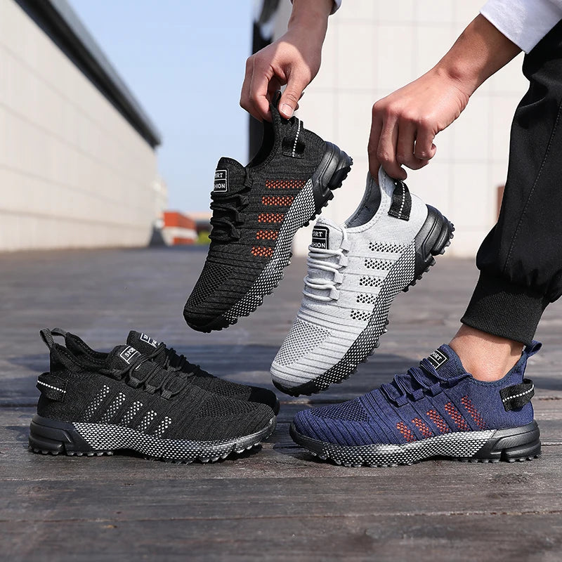 Lediga sneakers för män i mesh, lätta och ventilerande, med mjuk sula – slip-on-löparskor, låga loafers och träningsskor för män