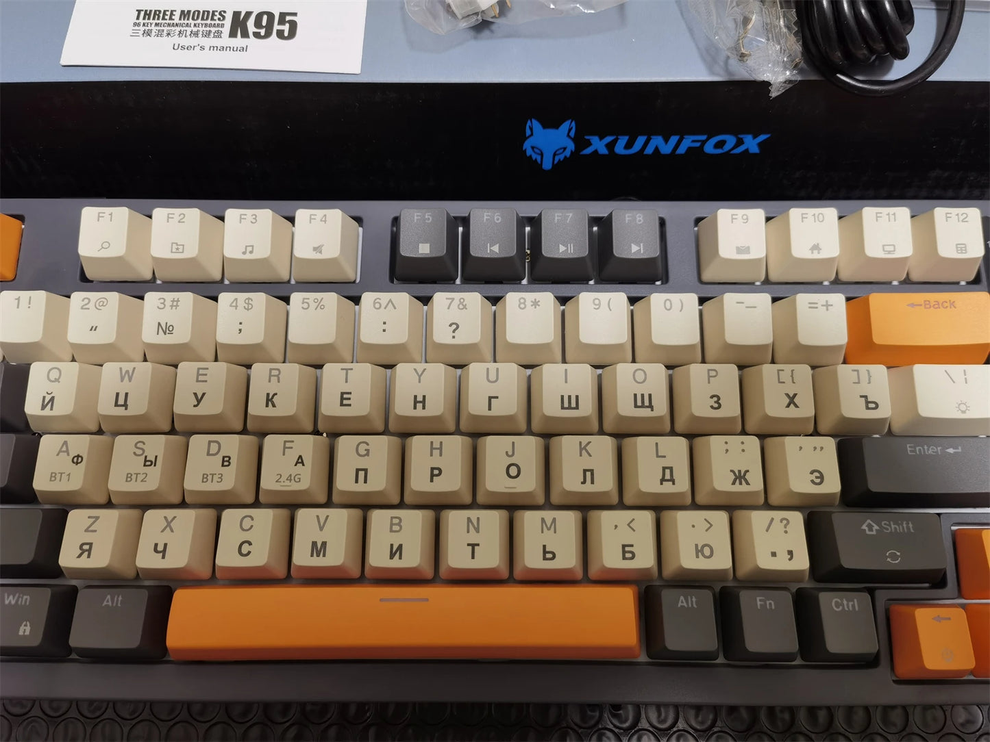 Wireless Mechanical Keyboard 96 Keys 100% Layout Spanish Russian Korean Arabic Mechanical Keyboard Bluetooth RGB K95 2000mAh
