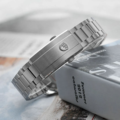Hodinky Watchdives WD0006, stroj VH31 s plynulým chodem sekundové ručky, vypouklé safírové sklo, luminiscenční povlak BGW9, vodotěsnost 10 barů, 38 mm, vintage styl