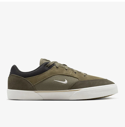 Nike Authentic SB Malor – slitstarka sportskor med snörning och låg skaft för män FV6064-100