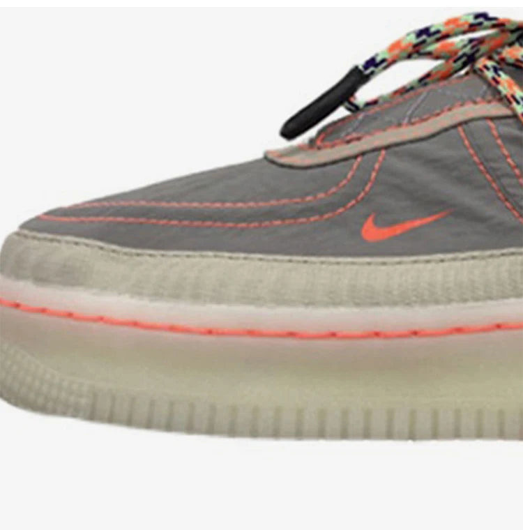„Nike Authentic Air Force 1“ moteriški aukšti funkciniai riedlenčių bateliai DJ9304-021