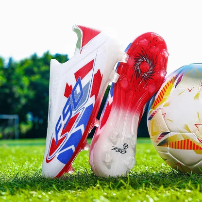 Nouvelles chaussures de football pour hommes, modèle tendance, de haute qualité, mi-hautes, légères, antidérapantes, crampons d'extérieur pour l'entraînement sur gazon.