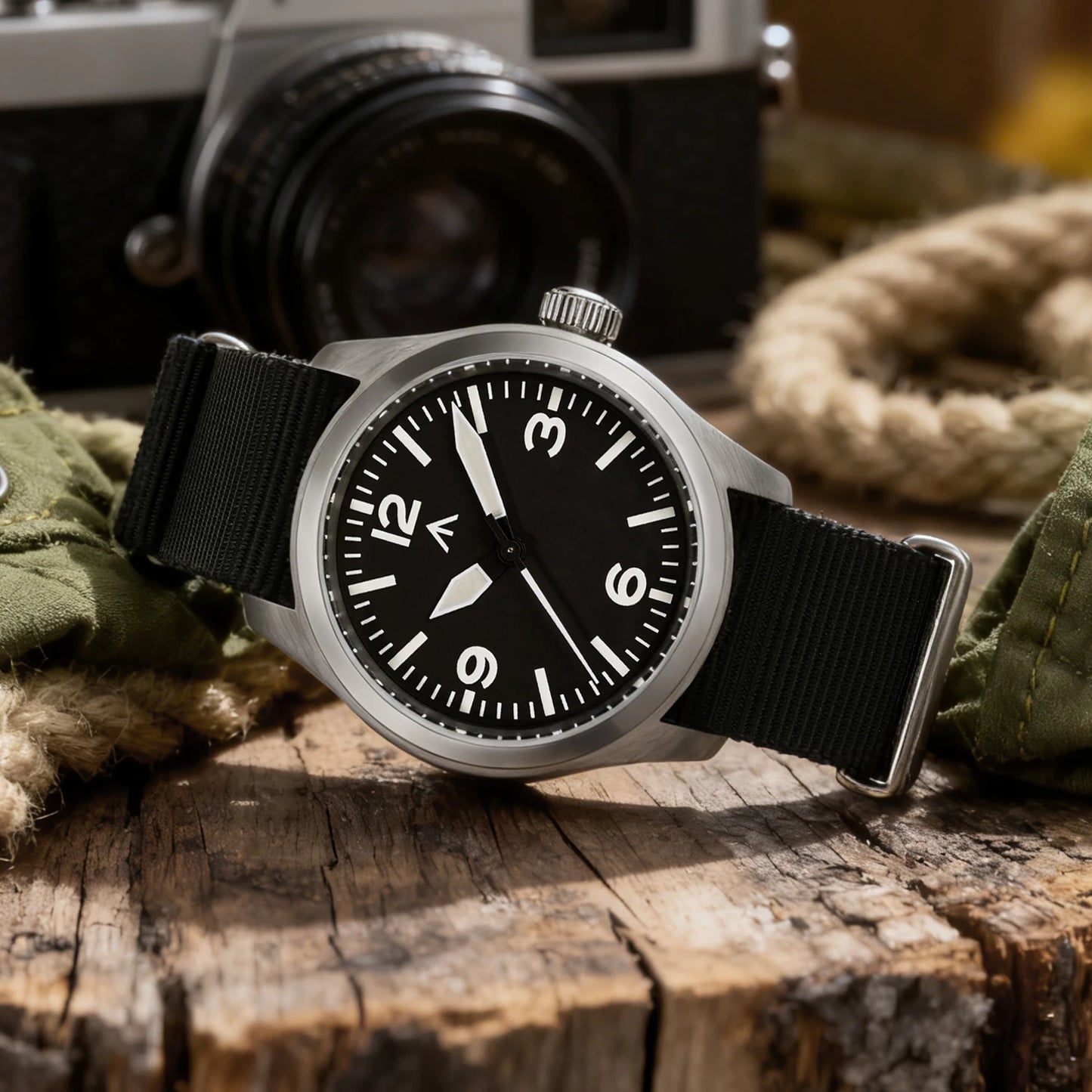 Militado ML08 V2 Vintage-Quarzuhr Military VH31-Uhrwerk Doppeltes Saphirglas C3 BGW-9 Leuchtend Wasserdicht 38mm Uhr