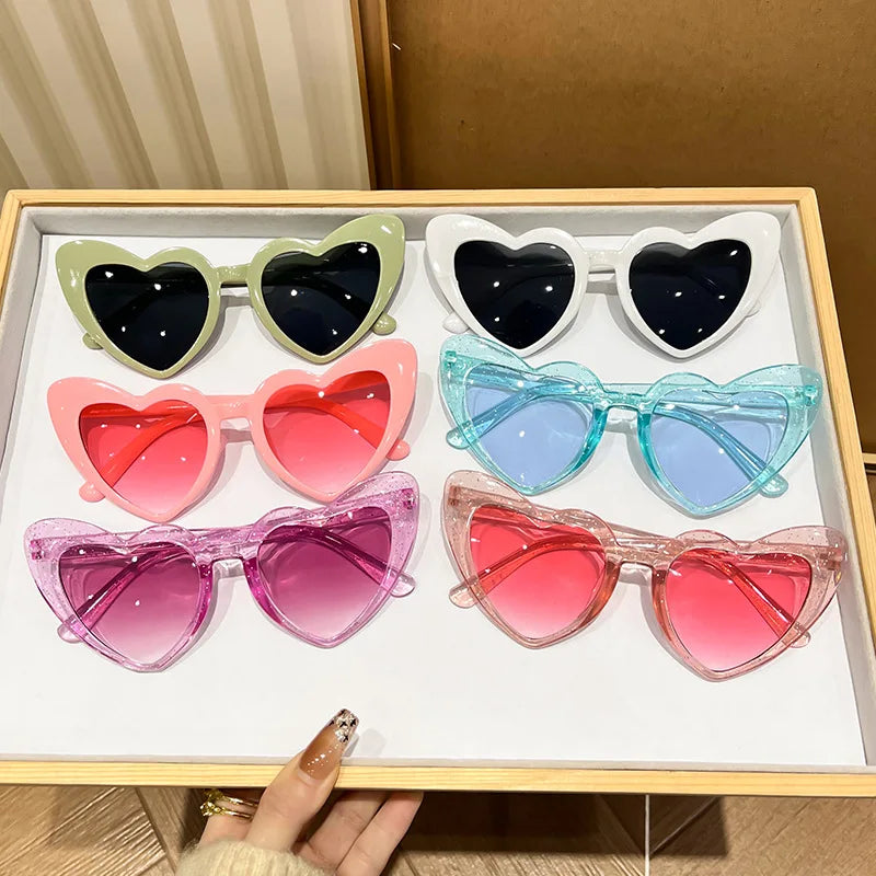 New Vintage Retro Instagram Heart-Shaped Transparent Pink Shiny Sunglasses for Girls Beach Party Birthday Photo Fashion Eyewear