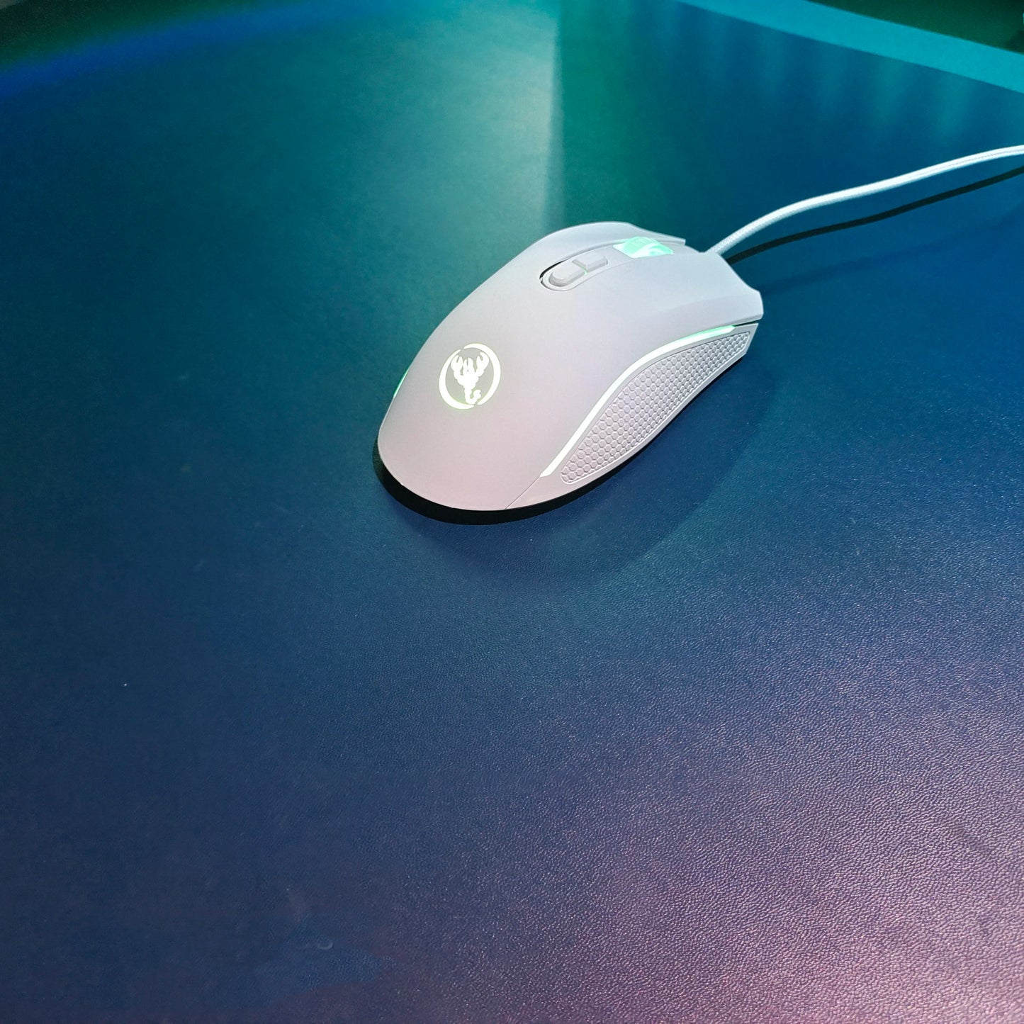 Popularan izbor HXSJ A869 optički ergonomski RGB ABS žičani gaming miš s 4 razine podešavanja rezolucije za prijenosno računalo i PC
