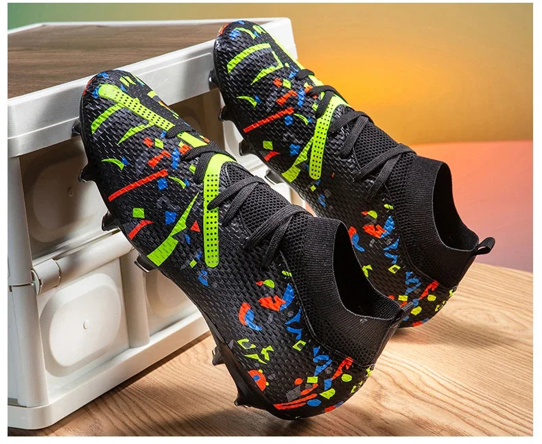 Nouvelles chaussures de football pour hommes, chaussures de sport professionnelles pour l'extérieur, antidérapantes, chaussures d'entraînement, baskets, chaussures de football pour terrain gazonné, ultralégères, unisex