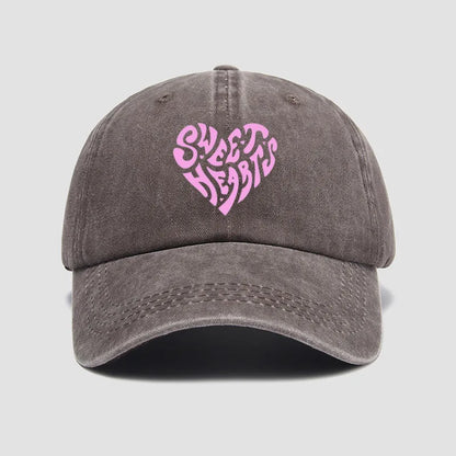 Pink heart-shaped letter printed baseball cap, versatile for daily use, sweet girl's hat, outdoor sun protection and shading