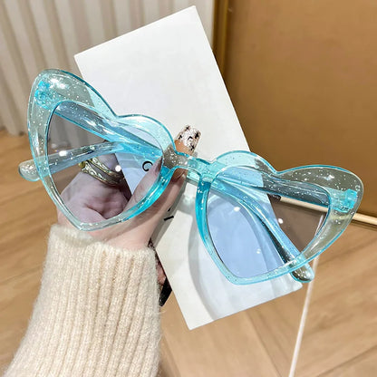 New Vintage Retro Instagram Heart-Shaped Transparent Pink Shiny Sunglasses for Girls Beach Party Birthday Photo Fashion Eyewear