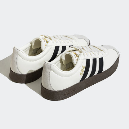 Adidas officiella, äkta, nya unisex-sneakers i retrostil för sport och fritid med snörning, JQ1501