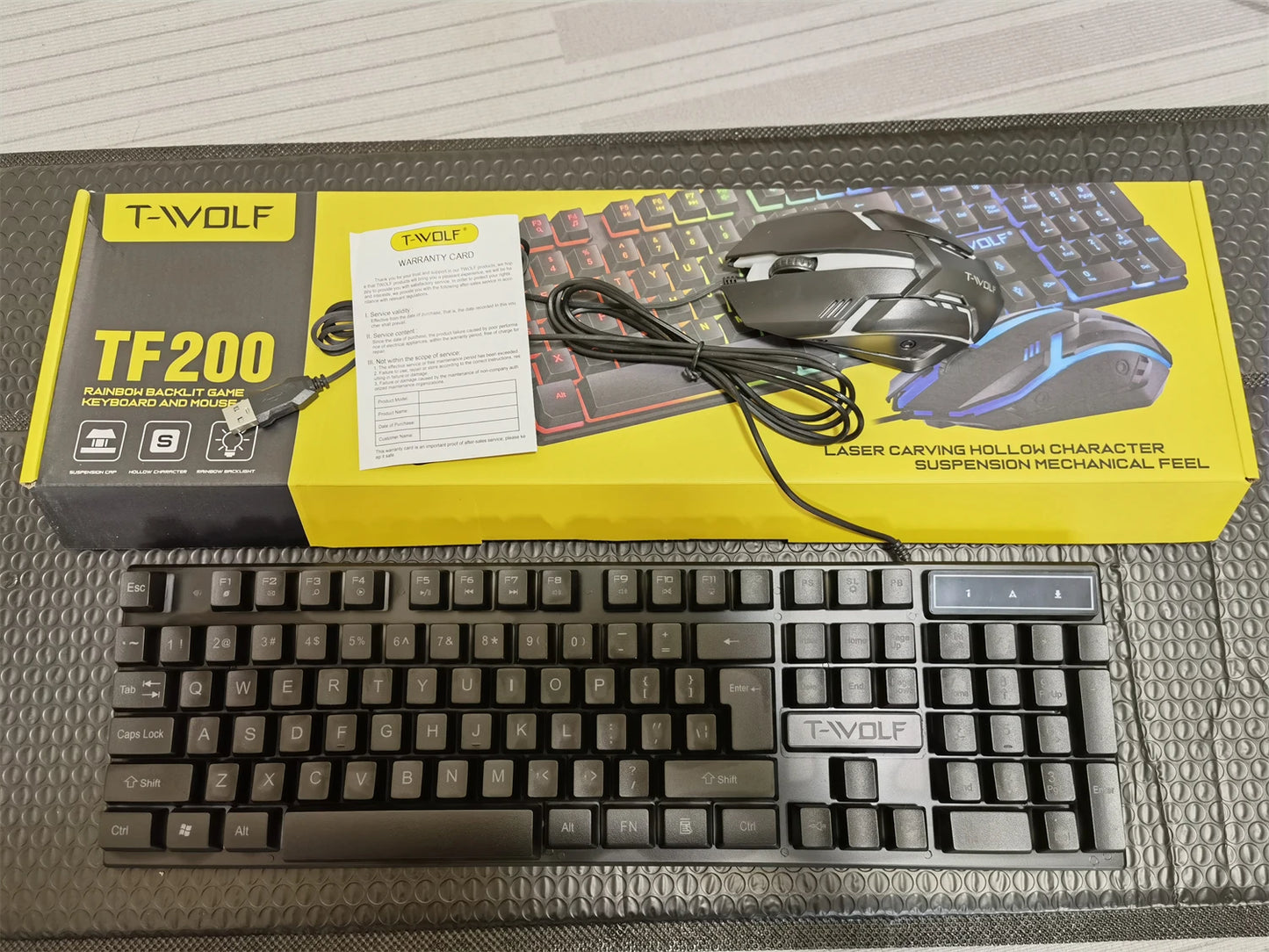 Spanish Keyboard with Ñ Russian Keyboard ISO 100% Layout 104 Keys Spanish Russian Gaming Keyboard Mouse Kit Backlight Wired T20