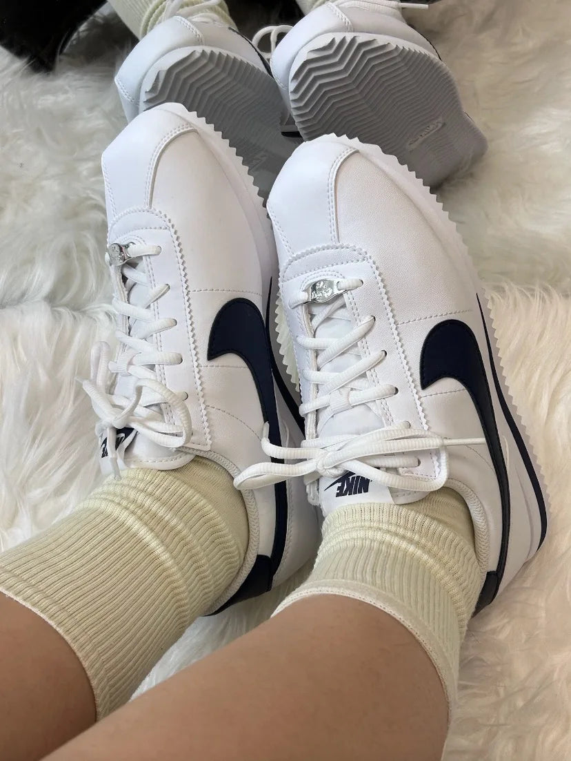 Nike Cortez Basic Sl – syntetická kůže, univerzální, módní, odolné, nízké, ležérní boty, bílé a modré, 904764-106