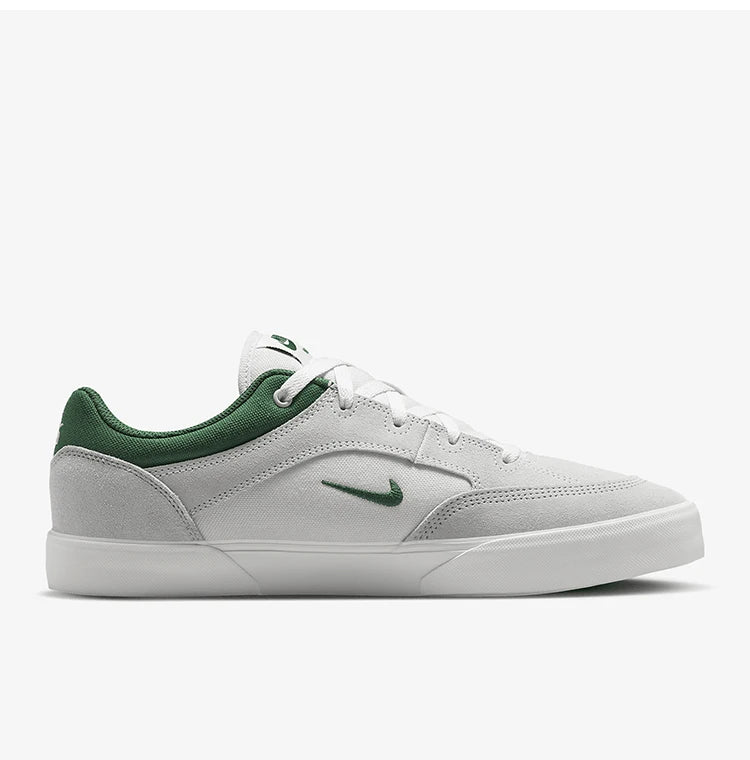 Nike Authentic SB Malor – slitstarka sportskor med snörning och låg skaft för män FV6064-100