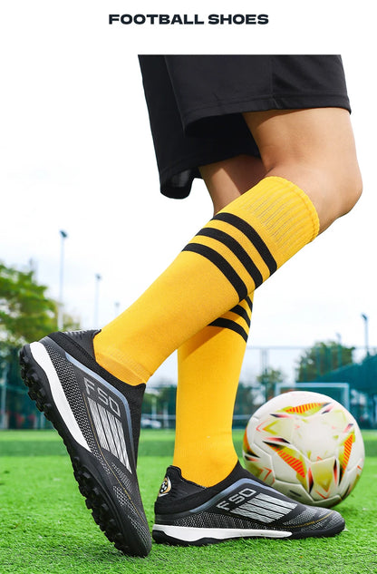 New Men's Football Boots Turf Comfortable Soccer Shoes Sport Fg Grass Cleats Futsal Non Slip Outdoor Adult Ultralight Non-Slip