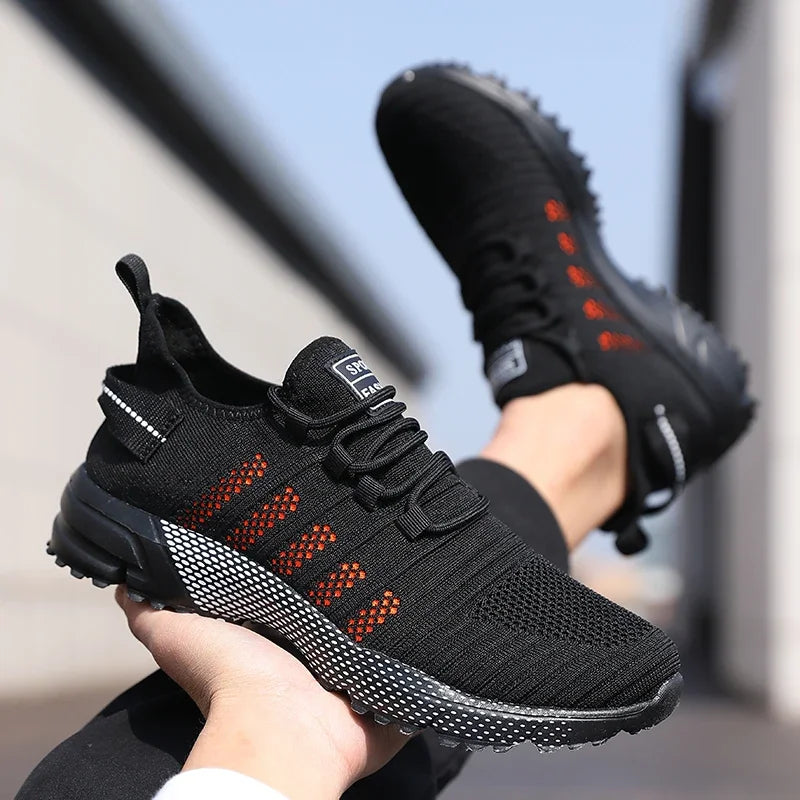 Lediga sneakers för män i mesh, lätta och ventilerande, med mjuk sula – slip-on-löparskor, låga loafers och träningsskor för män