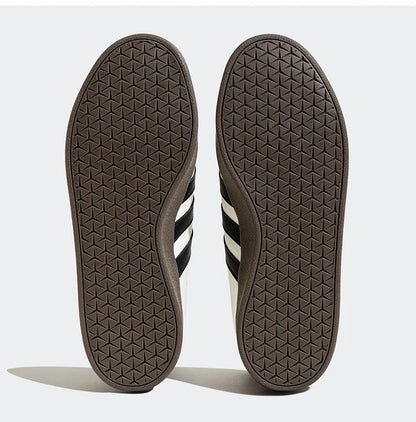Adidas officiella, äkta, nya unisex-sneakers i retrostil för sport och fritid med snörning, JQ1501