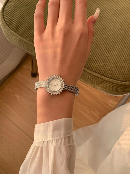 2025 Luxury Elegant Women's Watches Sunflower Diamond Unique Strap  Ladies' Watch Luxury Gift Clock Wristwatches