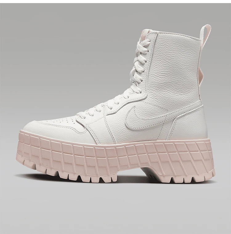Γυναικείες μπότες Nike Air Jordan με μαλακή επένδυση και ανθεκτική παχιά σόλα FJ5737-116