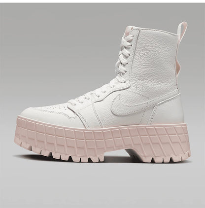 Γυναικείες μπότες Nike Air Jordan με μαλακή επένδυση και ανθεκτική παχιά σόλα FJ5737-116