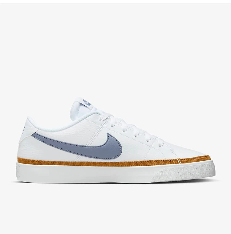 Nike, autentiche sneakers casual da donna basse, collezione primavera, modello DH3161-108