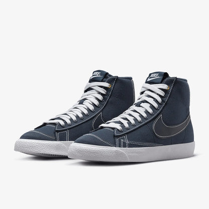 Nike Original Blazer Mid '77 CNVS Damen-Freizeitsneaker DX5550-400