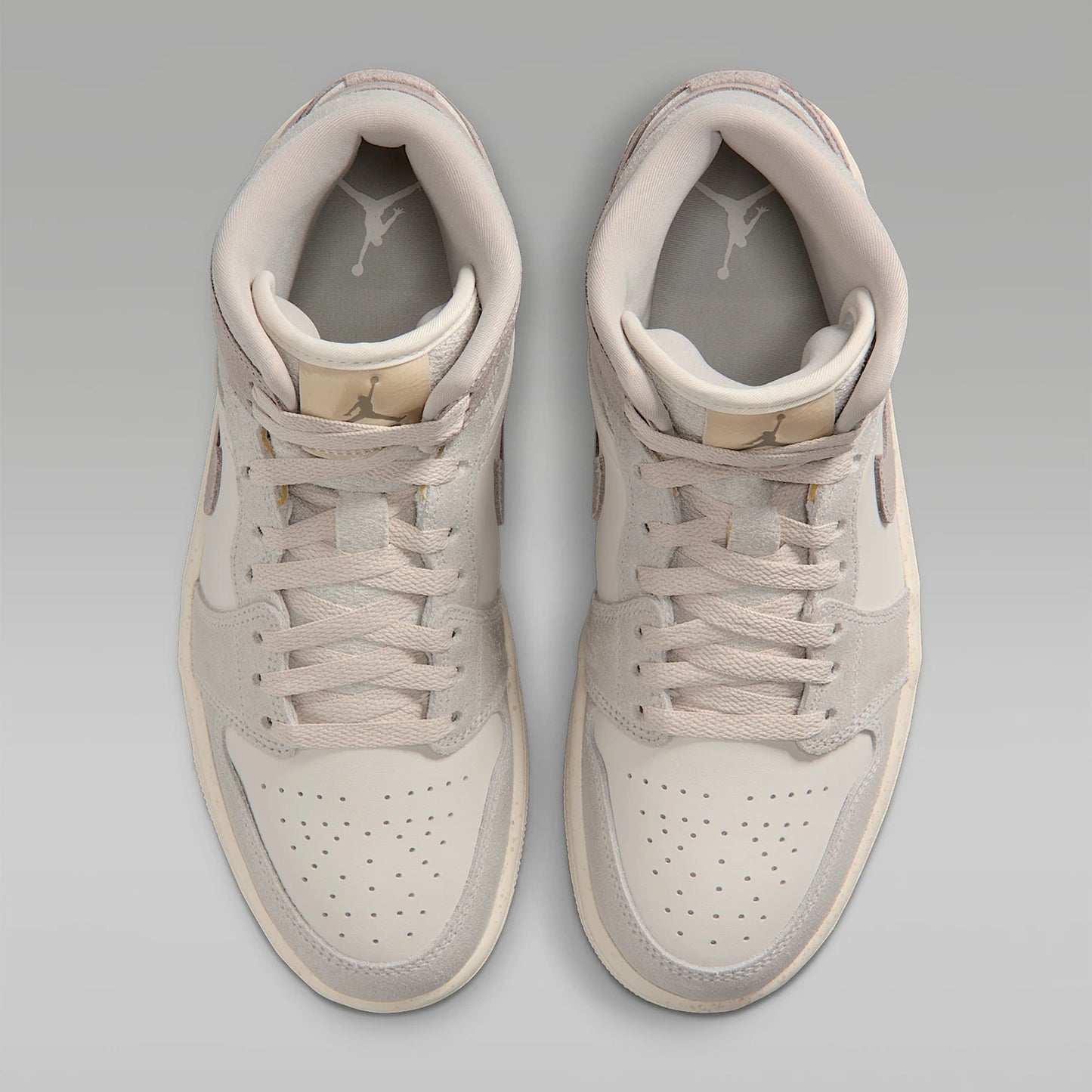 Nike Authentic JORDAN Scarpe da basket sportive da donna a collo alto con lacci, resistenti all’usura IB7010-001