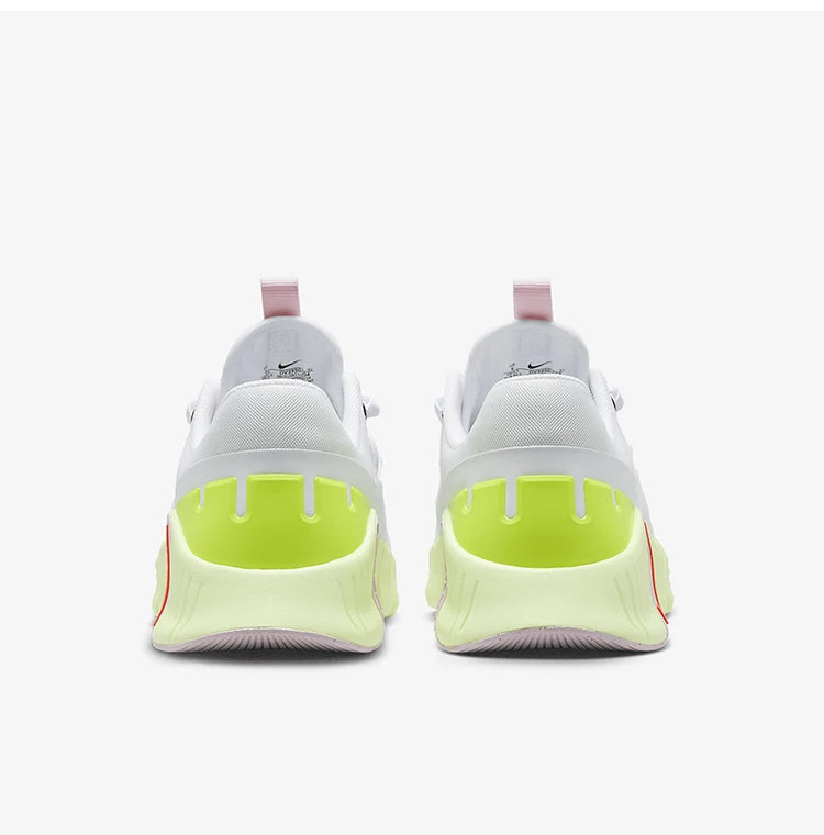 Nike Original Free Metcon 5 Damen-Leichtgewicht-Sportschuhe für das Training DV3950-104