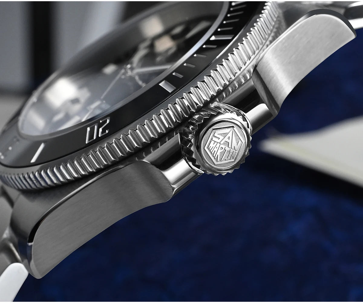 San Martin 40mm Stainless Steel Classic Men Diver Watch Japan NH35 Automatic Mechanical Sapphire Waterproof 300m SN0111