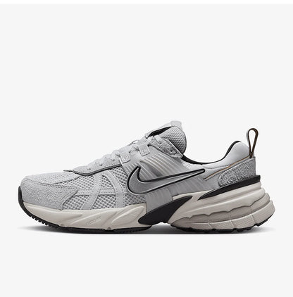 „Nike“ originalūs „V2K Run“ moteriški lengvi retro sportiniai bateliai FN6703-002