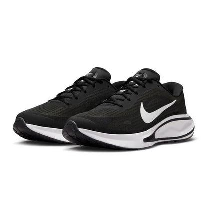 Nike Journey Run: Удобни, дишащи, неплъзгащи се, издръжливи ежедневни ниски мъжки маратонки – черно и бяло FN0228-001