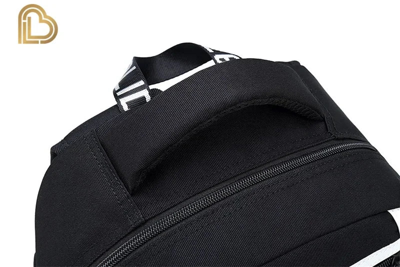 Yule Trooper F-Fortnited Battle Royale Rucksack mit USB-Ladeanschluss, Anime-Figuren, Lern- und Schreibwarenfach für Schüler