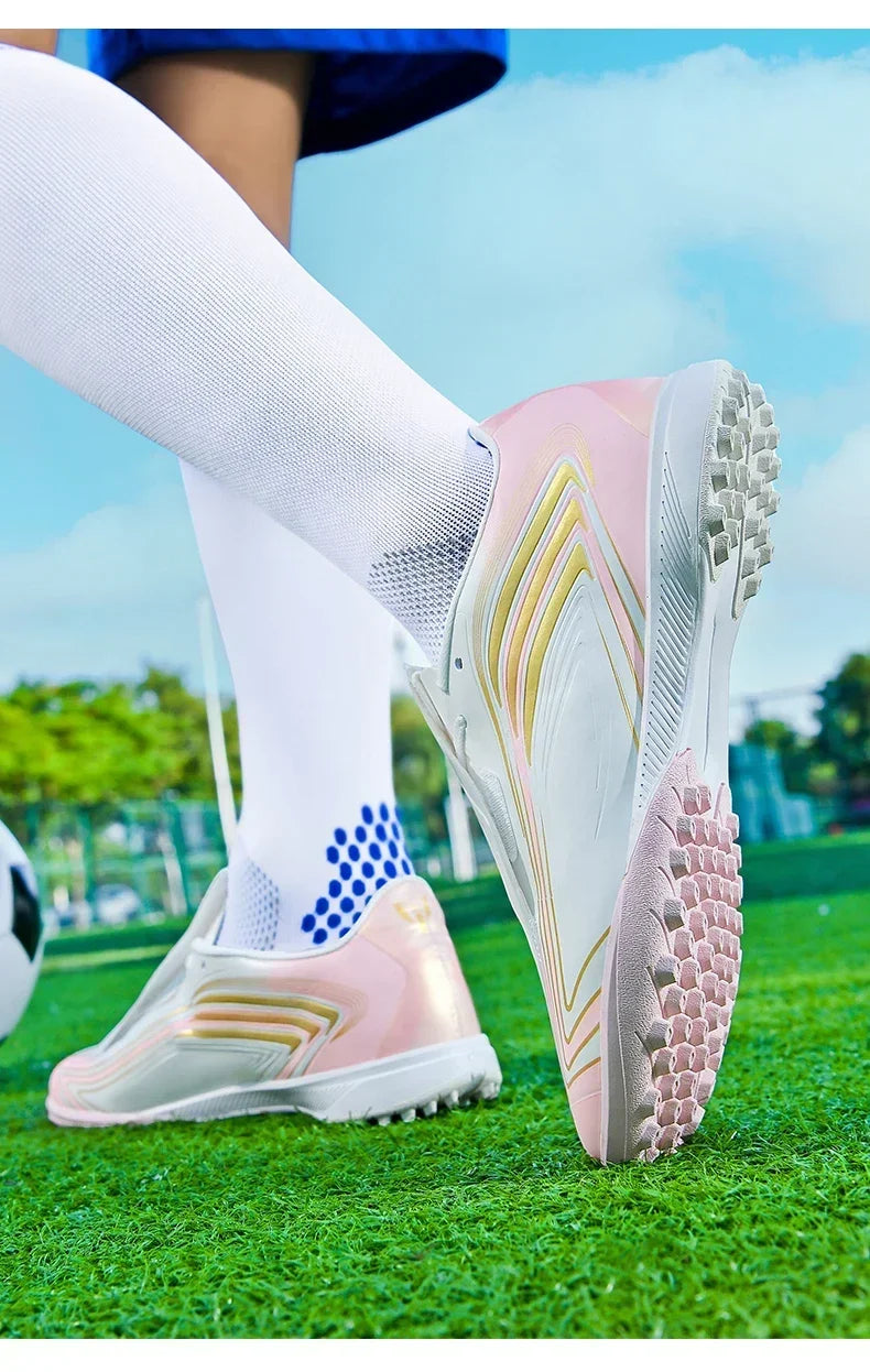Nouvelles chaussures de football pour hommes, baskets de futsal, crampons de haute qualité, antidérapantes, chaussures de football d'intérieur, pour terrain synthétique, best-seller, montantes, pour extérieur