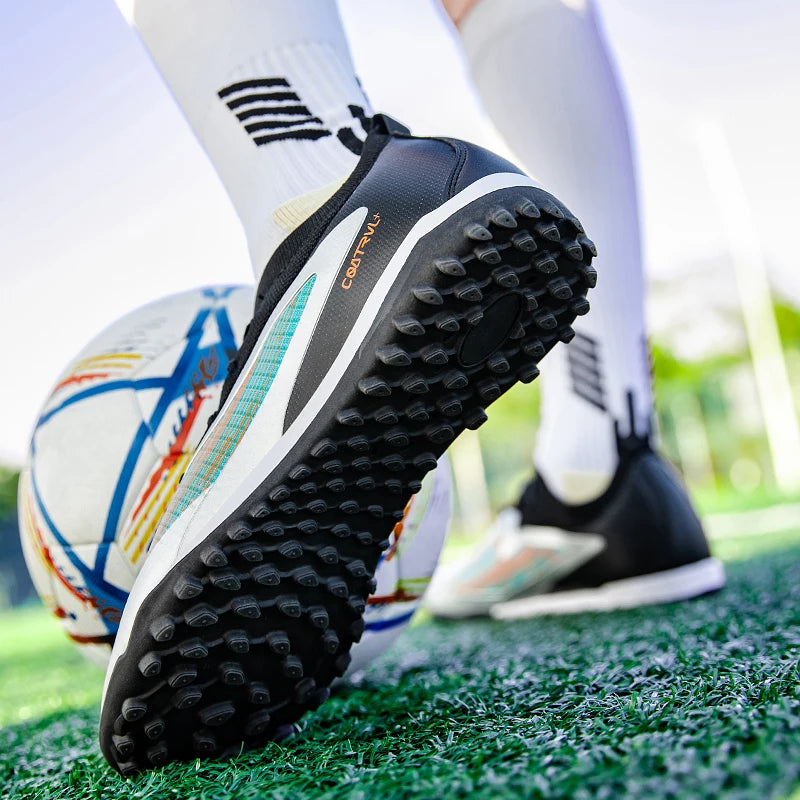 Men's New TF Football Boots Sneakers Professional Society Casual Male Soccer Shoes Futsal High-Quality Football Shoes Training