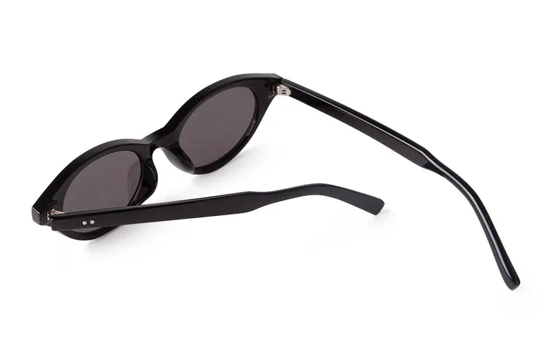 Trend Tortoise Shell Cat Eye Sunglasses 2025 Women Men Brand Designer Sun Glasses Cateye Rivets Narrow Frame Shades Female UV400