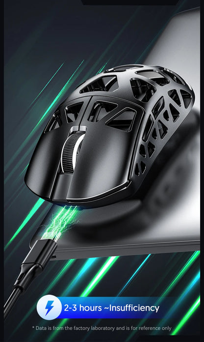 ATTACK SHARK R3 gamer egér magnéziumötvözet méhsejtmintás házzal, ultrakönnyű, 8K Hz, PAW3395 érzékelő, 26000 DPI, ergonomikus kialakítás