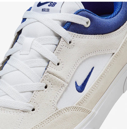 Nike Authentic SB Malor – slitstarka sportskor med snörning och låg skaft för män FV6064-100