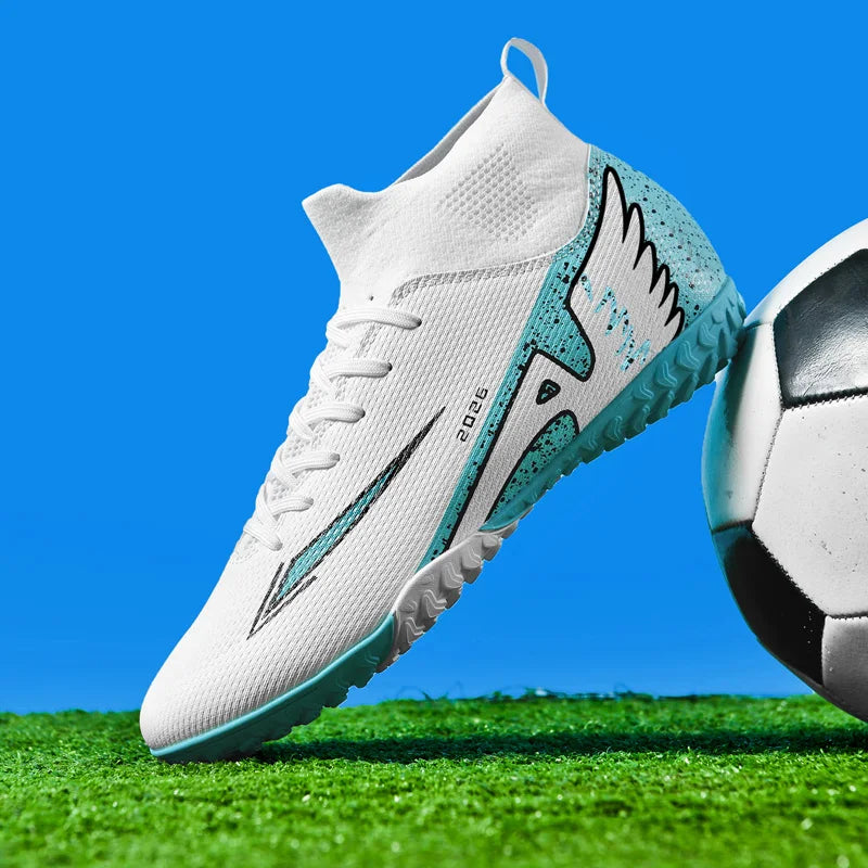 Nouvelles chaussures de football pour hommes, chaussures de football en salle de haute qualité, chaussures de sport, futsal, cheville haute, antidérapantes, ultralégères, antidérapantes pour l'extérieur