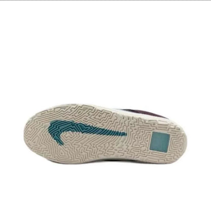Nike's New Sb Series Women's Skate Shoes with Strong Grip, Lightweight, Durable, Comfortable Mesh Material, Suitable for Daily Commuting, Low-Top Flat Shoes, Sb Day One Unique Color-Blocking, Eye-Catching, Versatile Casual Sn
