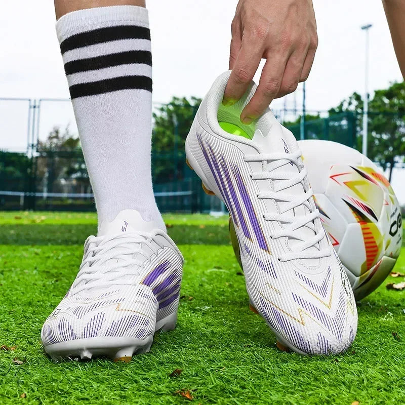 Nouvelles chaussures de football pour hommes, baskets confortables, chaussures de football professionnelles à cheville haute, chaussures de sport unisexes antidérapantes TF/FG pour garçons