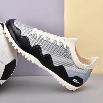 Nouvelles chaussures de football pour hommes, baskets TF/FG, vente flash, chaussures de futsal de haute qualité, chaussures de football professionnelles, crampons pour femmes, ultra-légères, unisexes